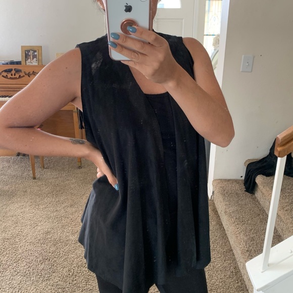 Brandy Melville Black Faux Suede Draped Vest - Picture 3 of 7